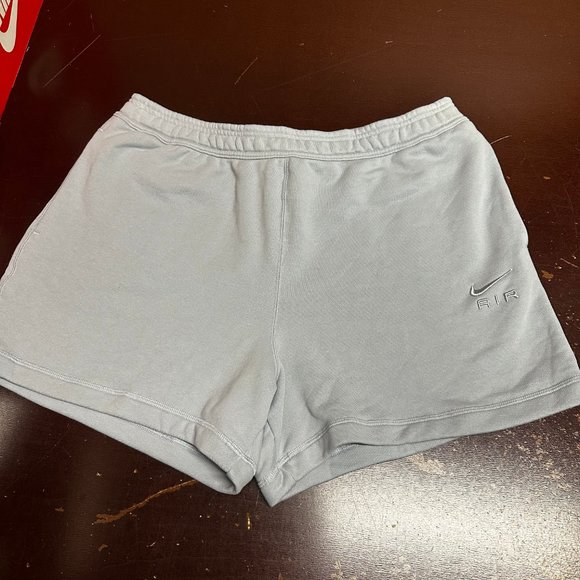 Nike Mens Gray Pockets Standard Fit At Knee Length Athletic Shorts Size 3XL - Picture 1 of 4